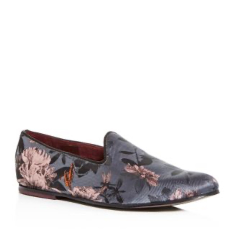 SOLD OUT Men's Vihan Floral Jacquard Smoking Slippers